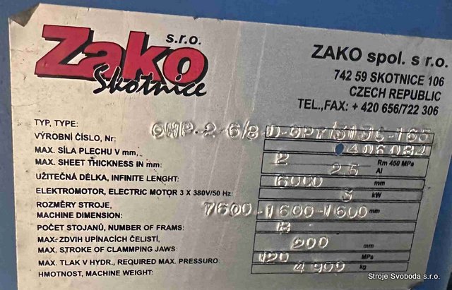 Hydraulická ohýbačka plechů OHP-2-6/8 (Hydraulicka ohybacka plechu OHP-2-6-8 (9).jpg)